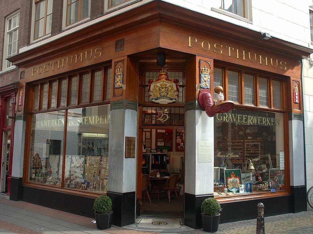 Sint Luciensteeg - Posthumus - Amsterdam