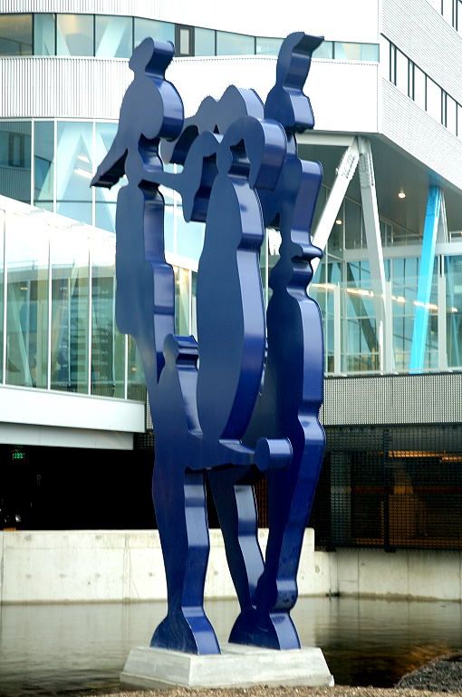 Titelloze dubbele sculptuur van Ton Zwerver - DWR - Hoogheemraadschap Amstel Gooi en Vecht - Amsterdam