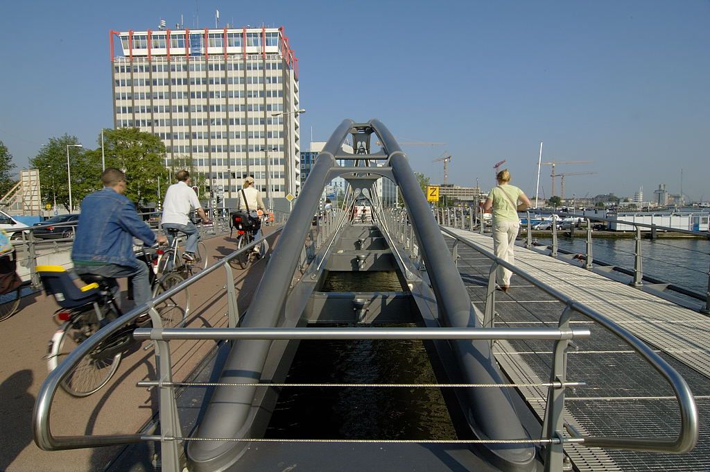 Brug 2275  Westertoegang - Havengebouw - Amsterdam