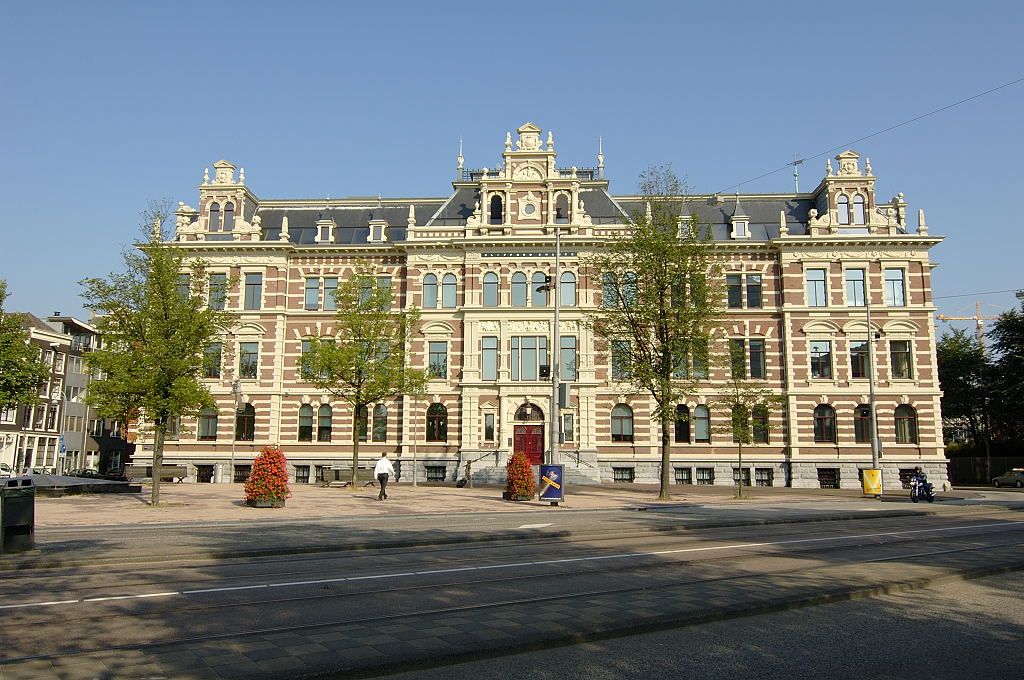 Vml. Hoofdkantoor vd Hollandsche IJzeren Spoorweg Maatschappij - Amsterdam