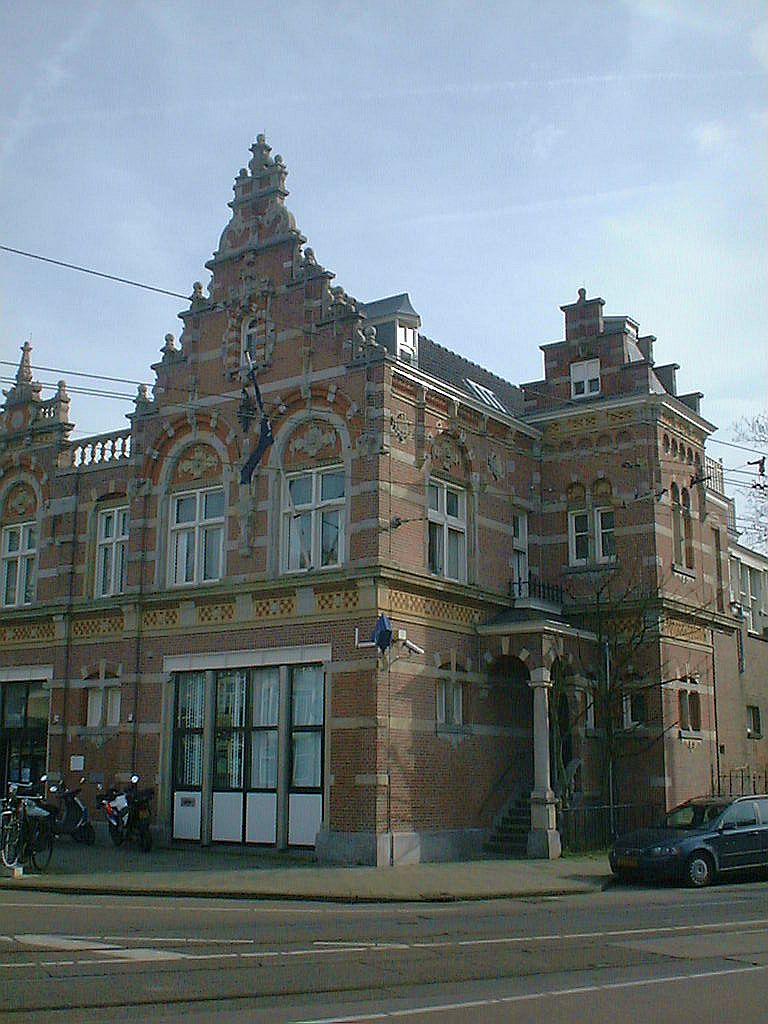 Koninginneweg - Politiebureau - Amsterdam