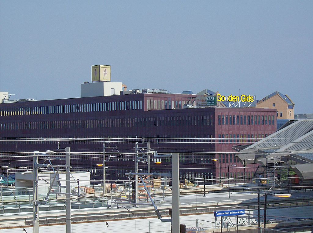 Nieuw Amsterdam Gebouw - Amsterdam