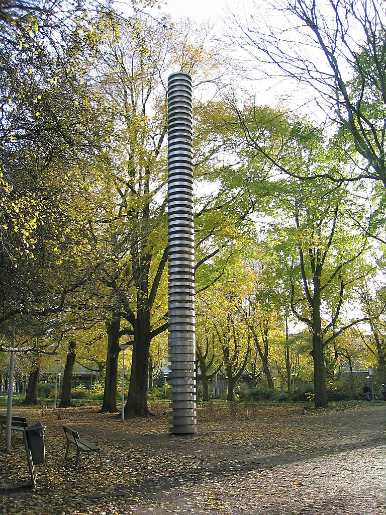 Frederiksplein - Monument voor Antony Winkler Prins - Amsterdam