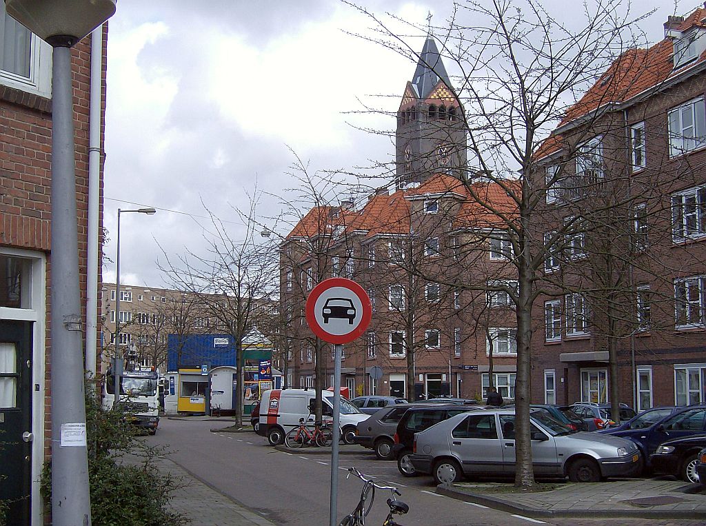 Pienemanstraat - Vredeskerk - Amsterdam