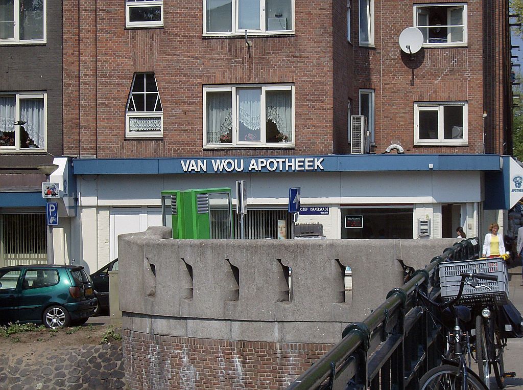 Jozef Israelskade - Van Wou Apotheek - Amsterdam