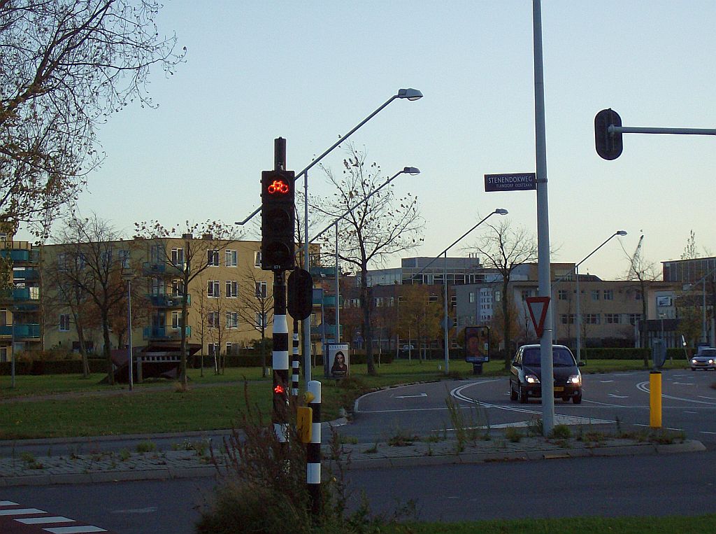Stenendokweg - Hoek Klaprozenweg - Amsterdam