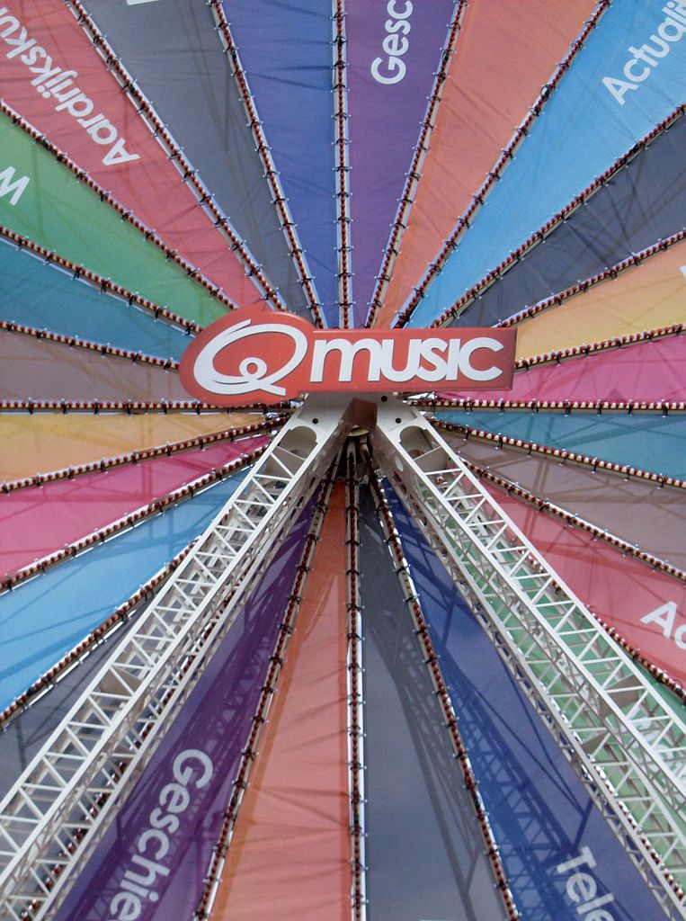 Q-Music Draaiende Studio 2010 - Amsterdam