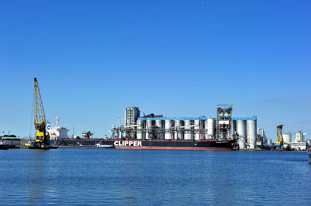 Noordzeekanaal - Clipper - Amsterdam