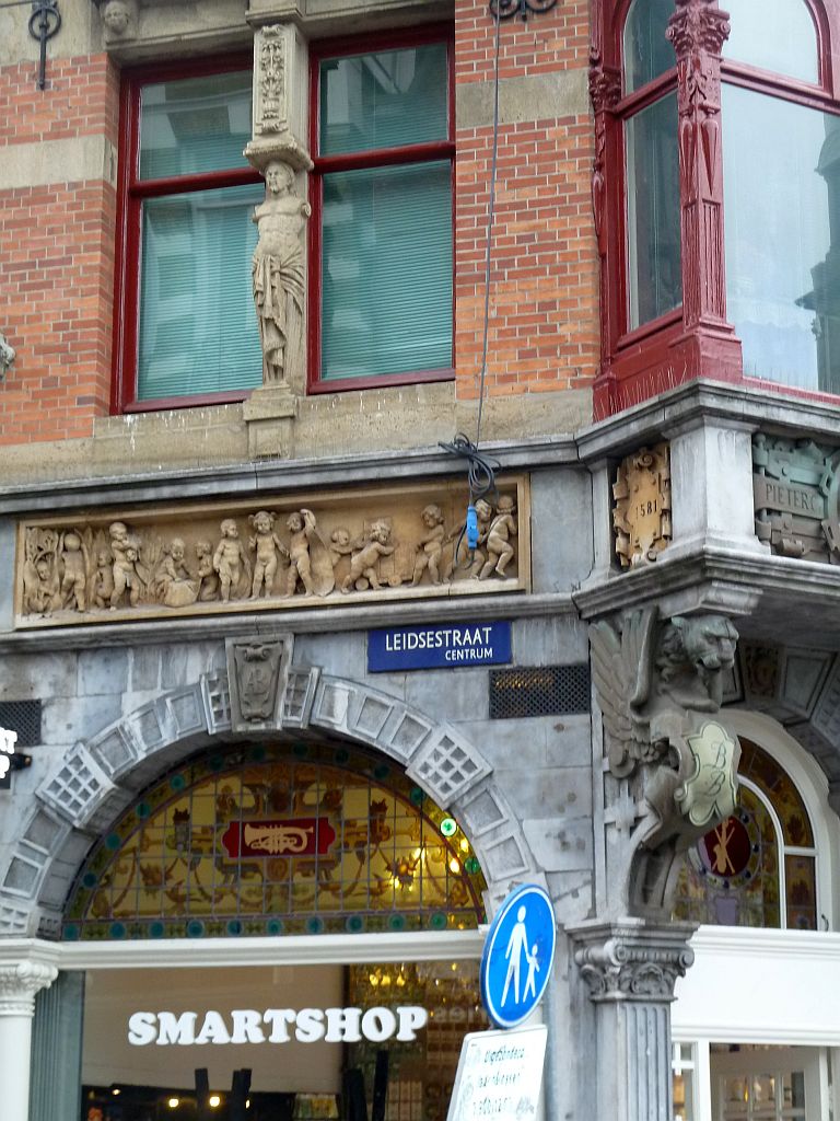 Leidsestraat - Hoek Keizersgracht - Amsterdam