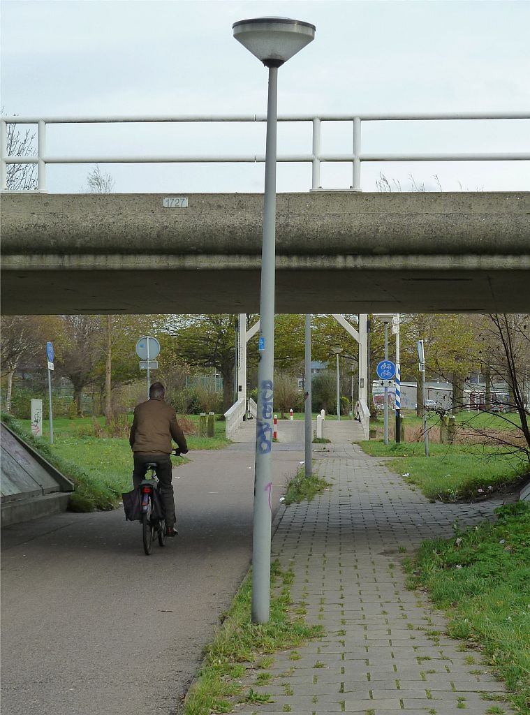 Viadukt 1727 - IJdoornlaan - Amsterdam