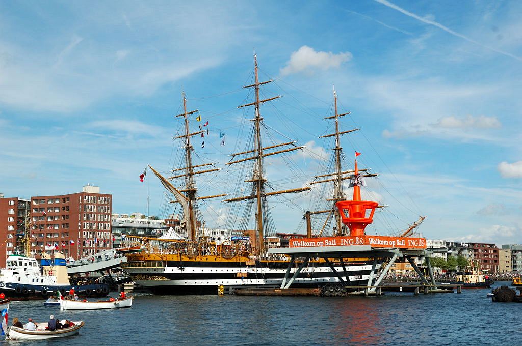 Sail 2010 - Amerigo Vespucci - Amsterdam