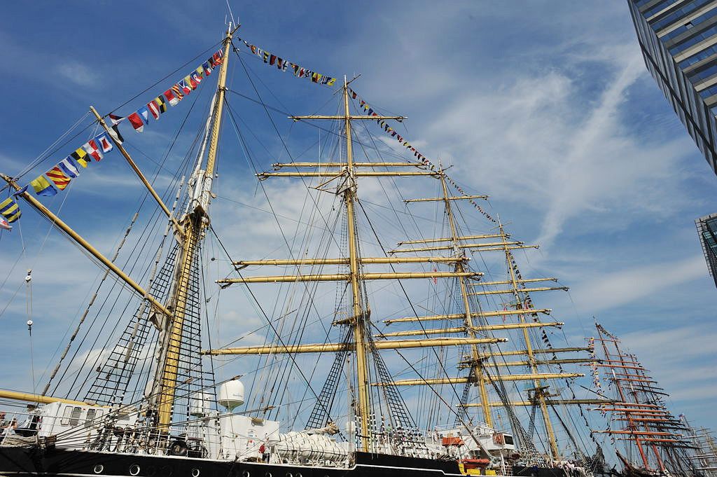 Sail 2010 - Kruzenshtern - Amsterdam