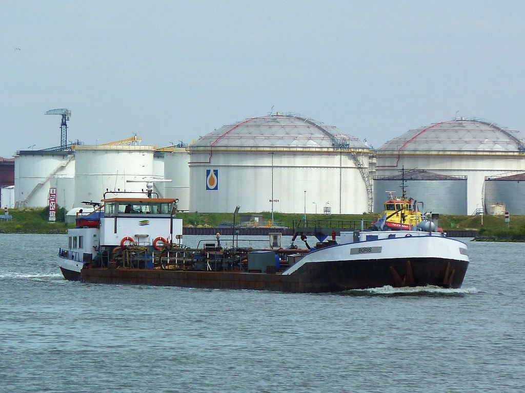 Noordzeekanaal - Petroleumhaven - Amsterdam