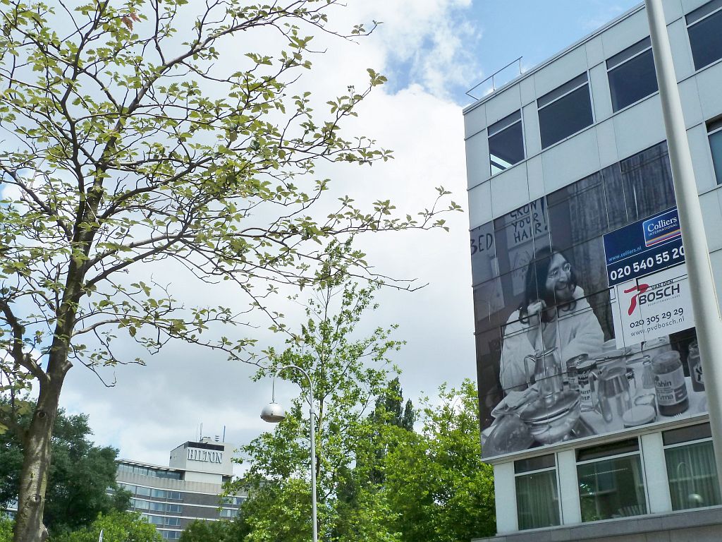 Het gebouw waar Lennon op uitkeek - Amsterdam