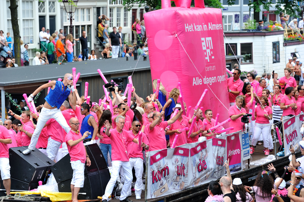 Canal Parade 2012 - Deelnemer Gemeente Almere - Amsterdam