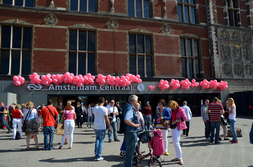 Gay Pride 2012 - Centraal Station - Amsterdam