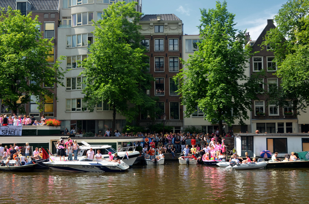 Canal Parade 2012 - Zwanenburgwal - Amsterdam