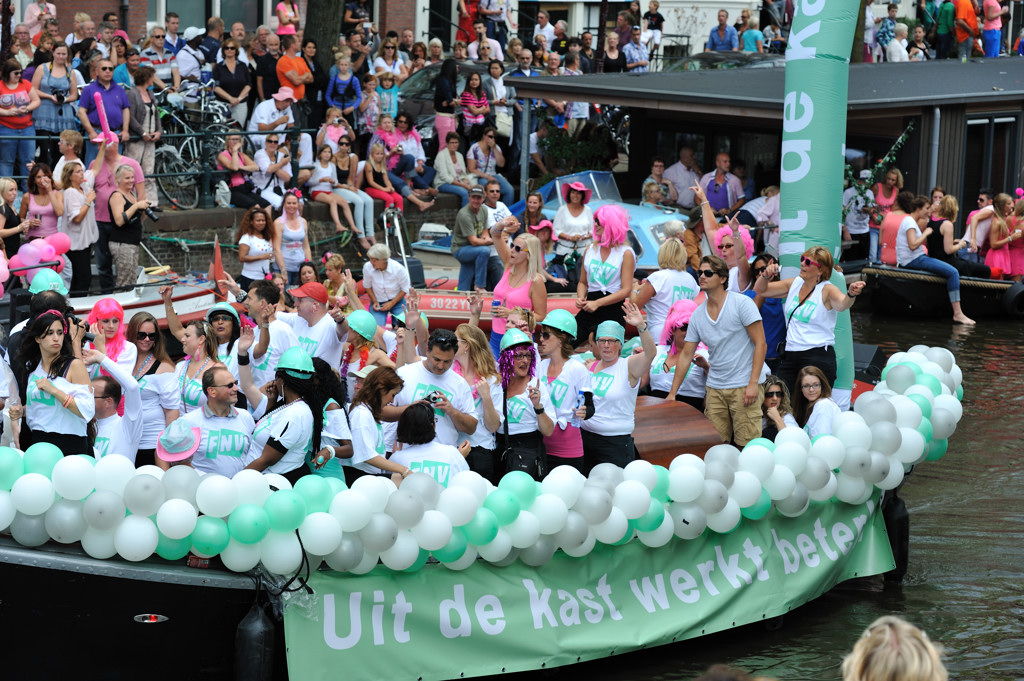 Canal Parade 2012 - Deelnemer FNV Vakcentrale - Amsterdam