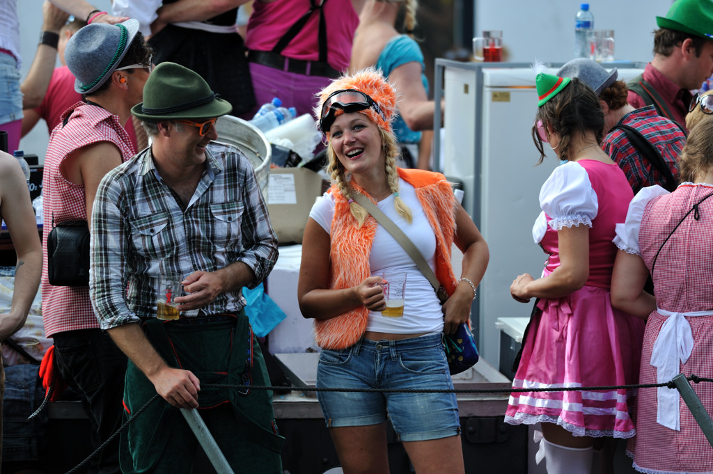 Canal Parade 2012 - Deelnemer Gay Cafe Wilsons - Amsterdam