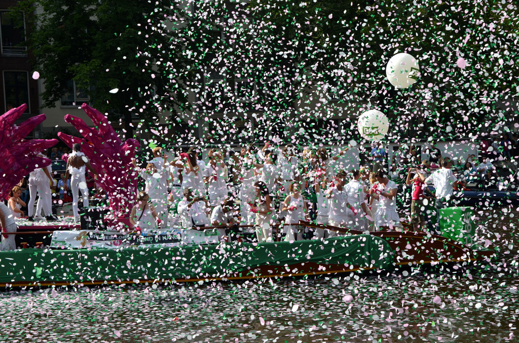 Canal Parade 2012 - Deelnemer D66 - Amsterdam