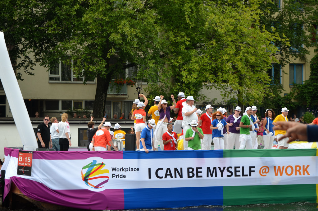 Canal Parade 2012 - Deelnemer Workplace Pride - Amsterdam
