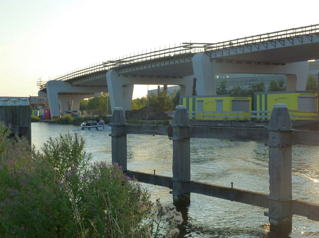 Flyover Fokkerweg - Nieuwbouw -  Ringvaart van de Haarlemmermeerpolder - Amsterdam