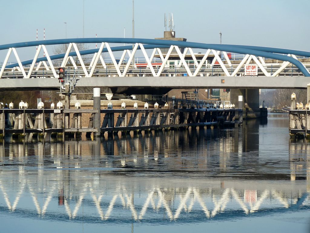 Schipholdraaibrug - Ringvaart van de Haarlemmermeerpolder - Amsterdam