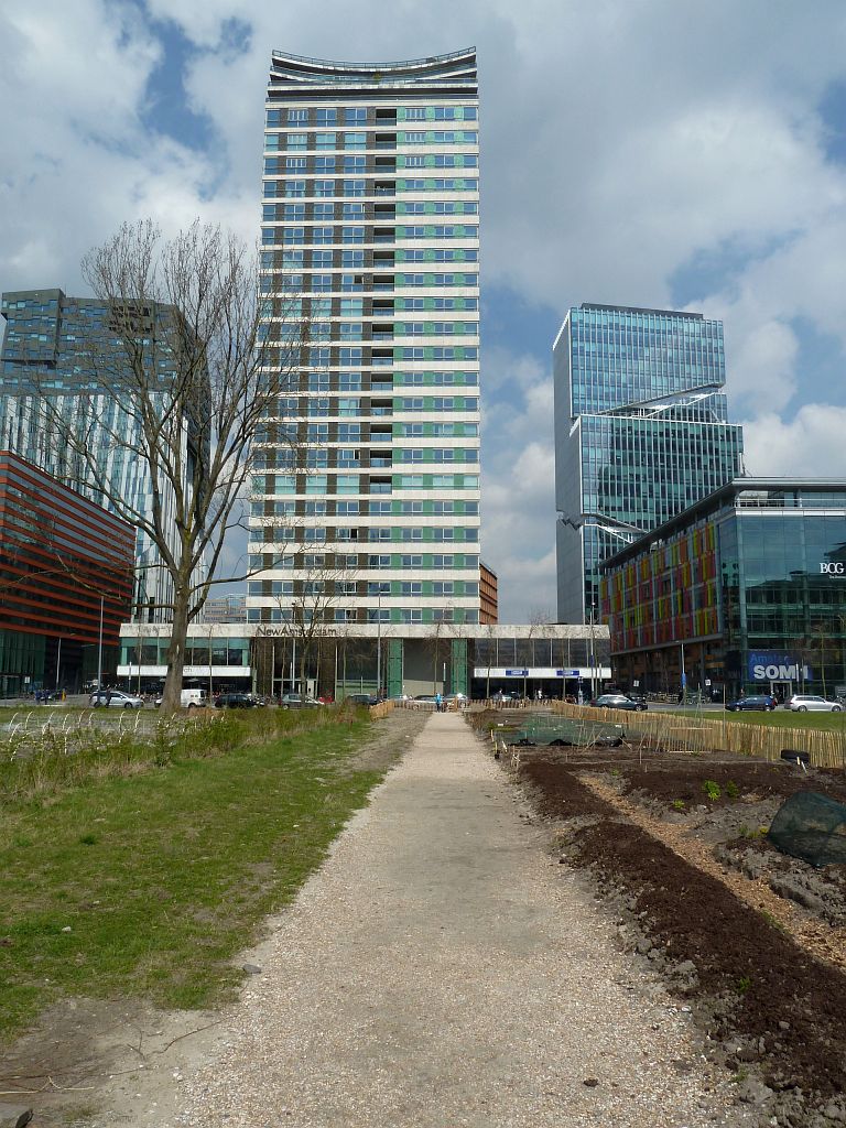 Tijdelijk Park Zuidas - Moestuin van Restaurant Bolenius en New Amsterdam - Amsterdam