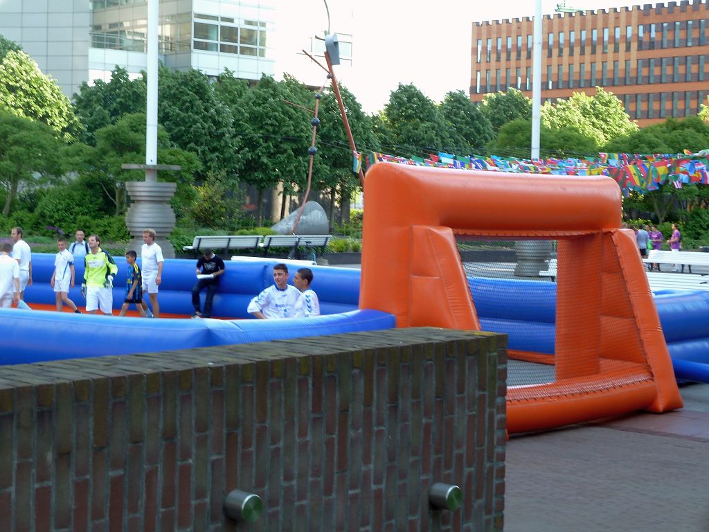 Zingeving Zuidas Straatvoetbaltoernooi  thuis 2013 - Amsterdam