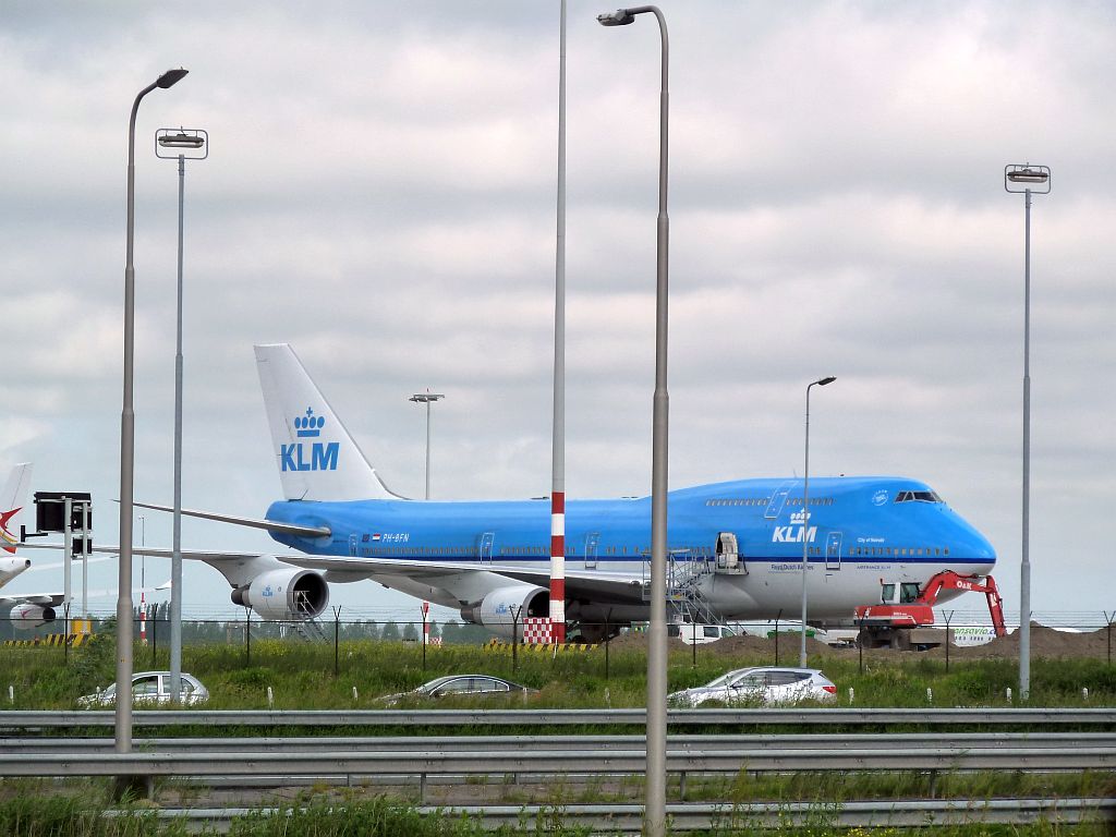 P Platform - PH-BFN Boeing 747-406 City of Nairobi - Amsterdam
