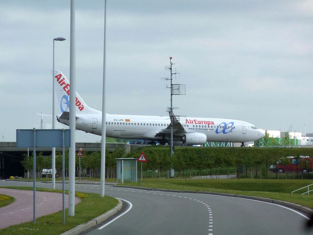 Schipholtunnel - EC-LPR Boeing 737-85P - Amsterdam