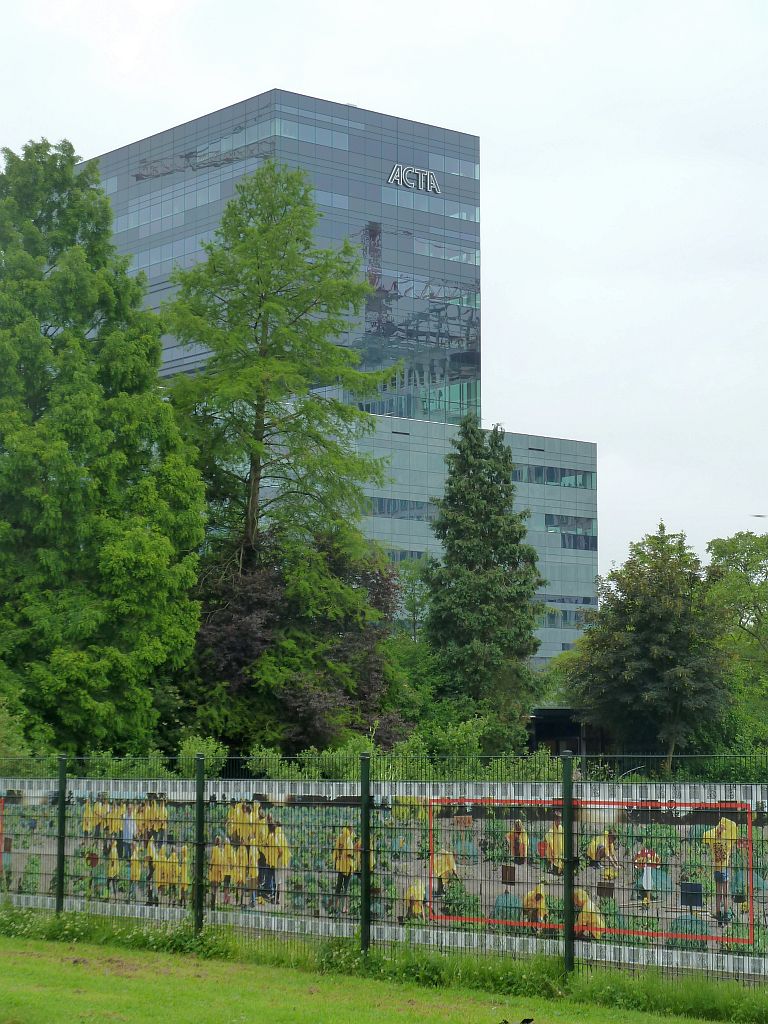 Vrije Universiteit Academisch Centrum Tandheelkunde en Dr. L. Alma - (School)Tuin - Amsterdam