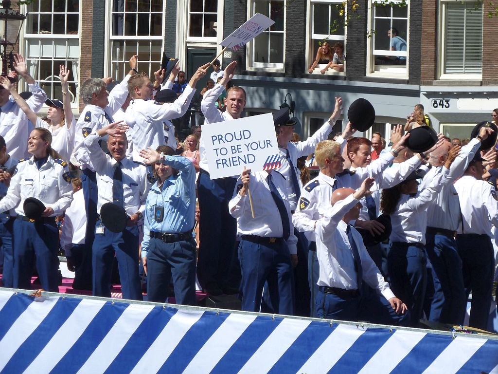 Canal Parade 2013 - Deelnemer Roze in Blauw - Amsterdam