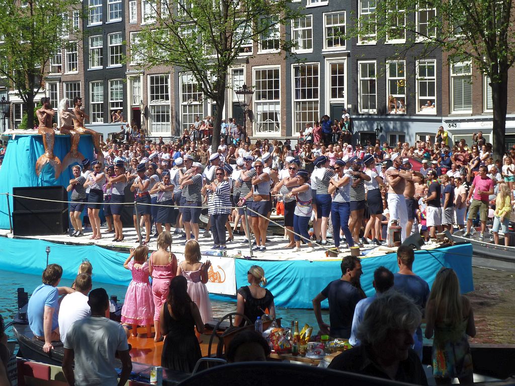 Canal Parade 2013 - Deelnemer ING - Amsterdam