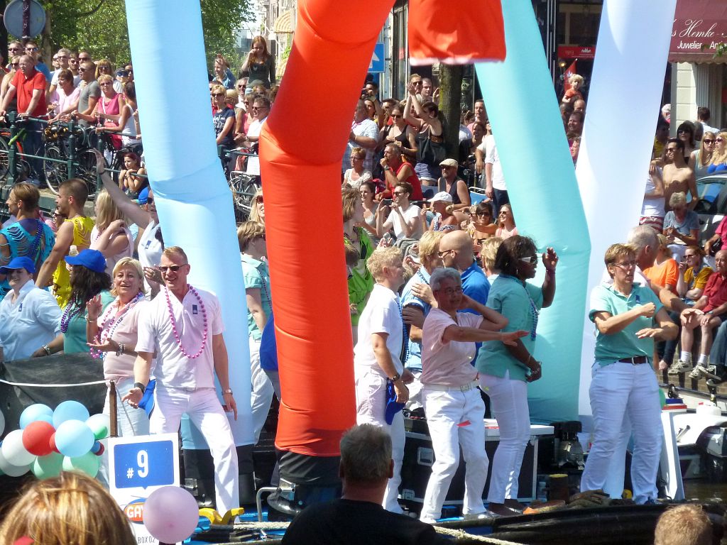 Canal Parade 2013 - Deelnemer Belastingdienst - Amsterdam