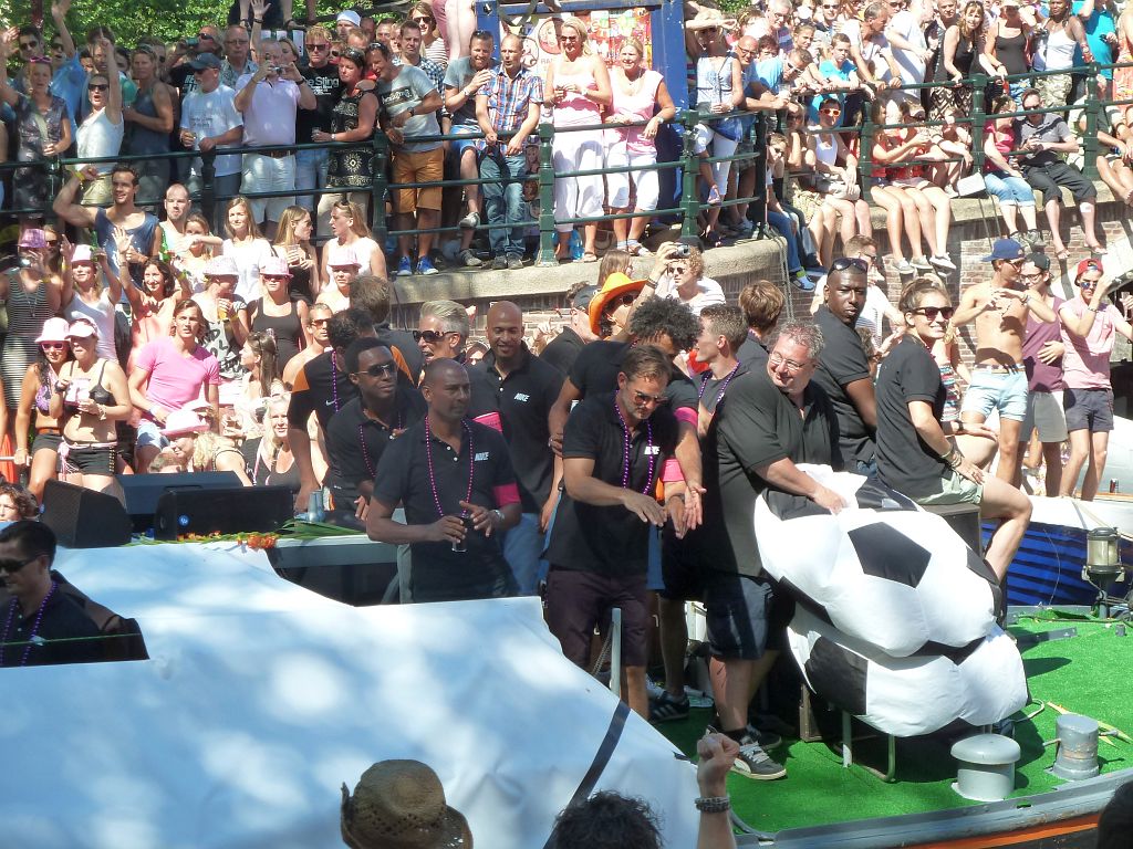 Canal Parade 2013 - Deelnemer KNVB - Amsterdam