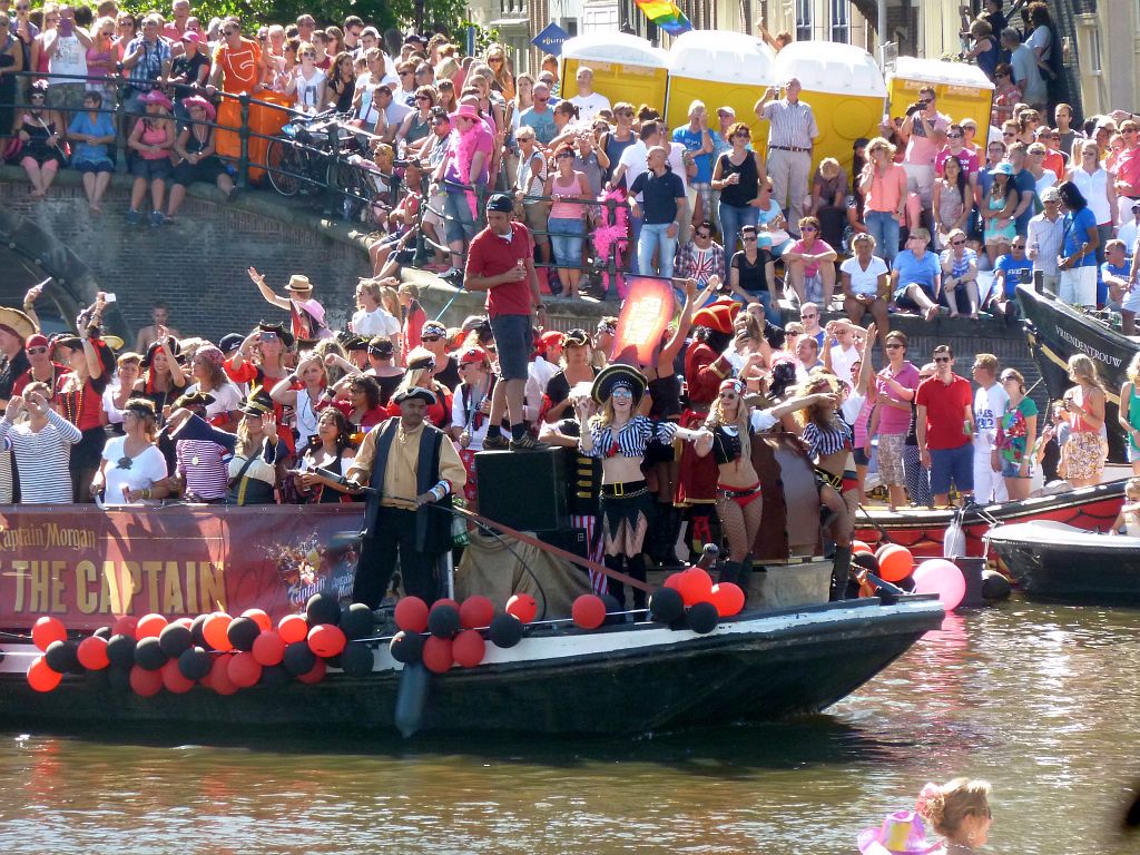 Canal Parade 2013 - Deelnemer Diaego - Captain Morgan - Amsterdam