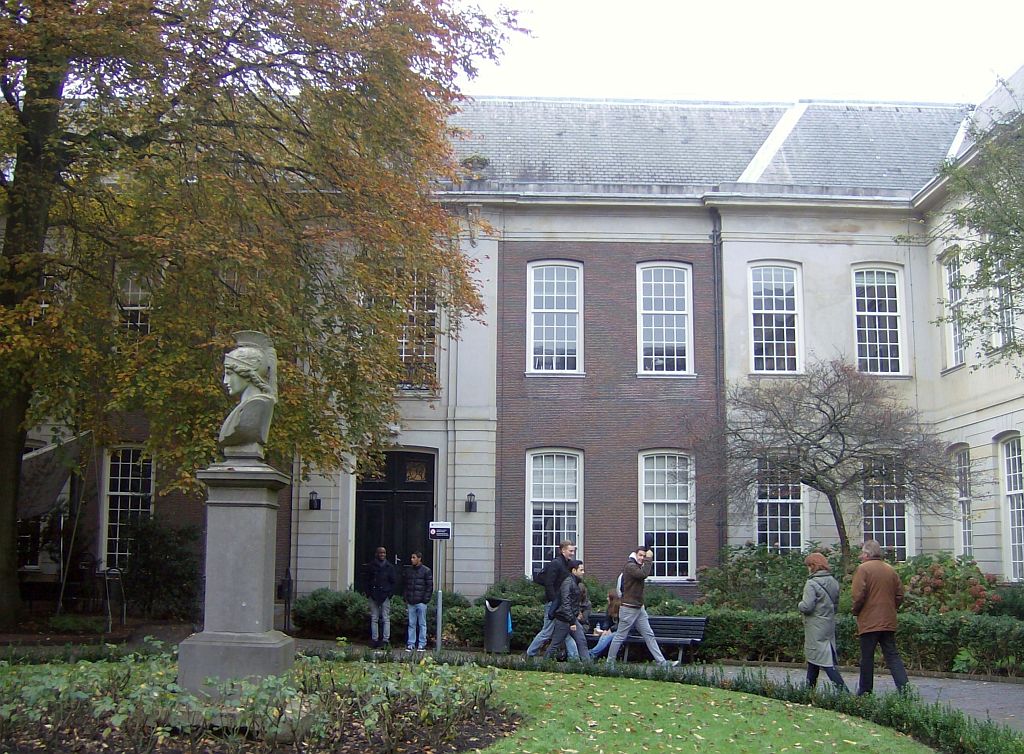 Oudemanhuispoort - Minerva - Amsterdam