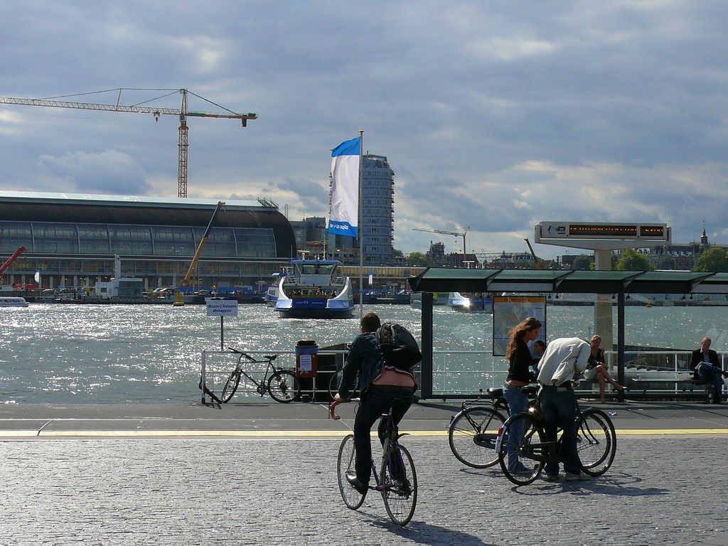 Het IJ - Aanlegplaats Buiksloterwegveer - Amsterdam