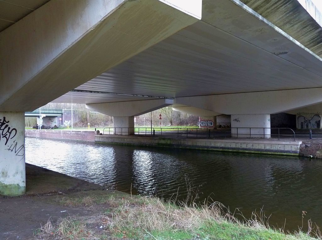 Burgemeester van Sonweg (A9) - Amsterdam