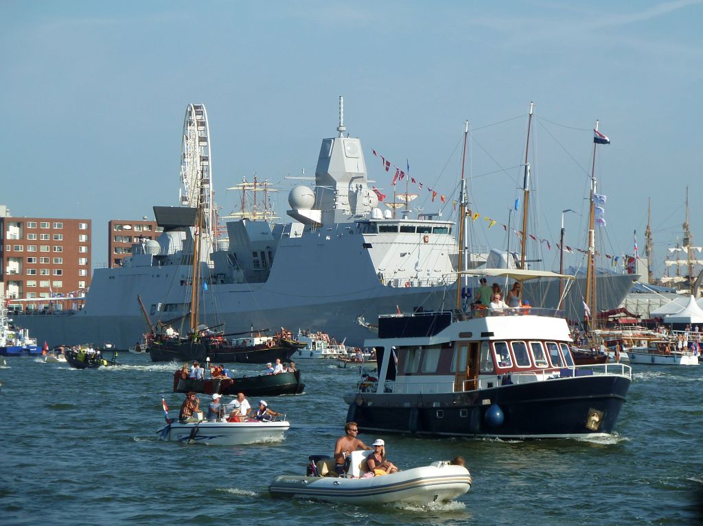 Sail 2015 - Zr.Ms. De Ruyter - Amsterdam
