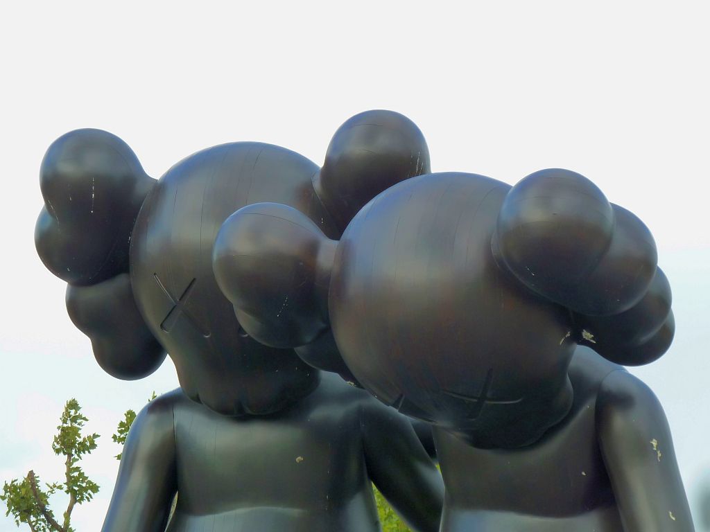 ArtZuid 2015 - KAWS - Along the Way - Amsterdam