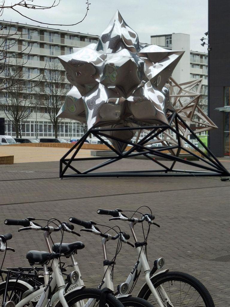 ArtZuid 2015 - Frank Stella - Inflated Star and Wooden Star - Amsterdam