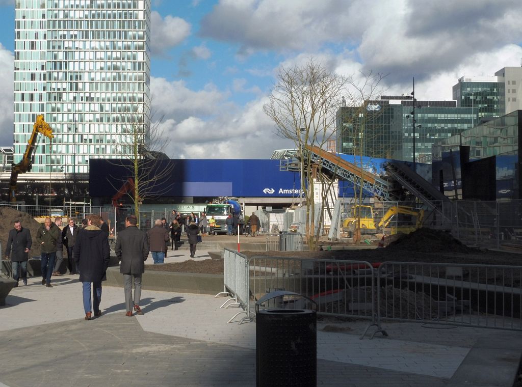 Aanleg Fietsenstalling Gustav Mahlerplein - Amsterdam