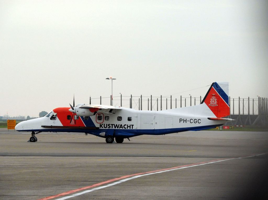 Platform Oost - PH-CGC Dornier 228-212 Kustwacht - Amsterdam