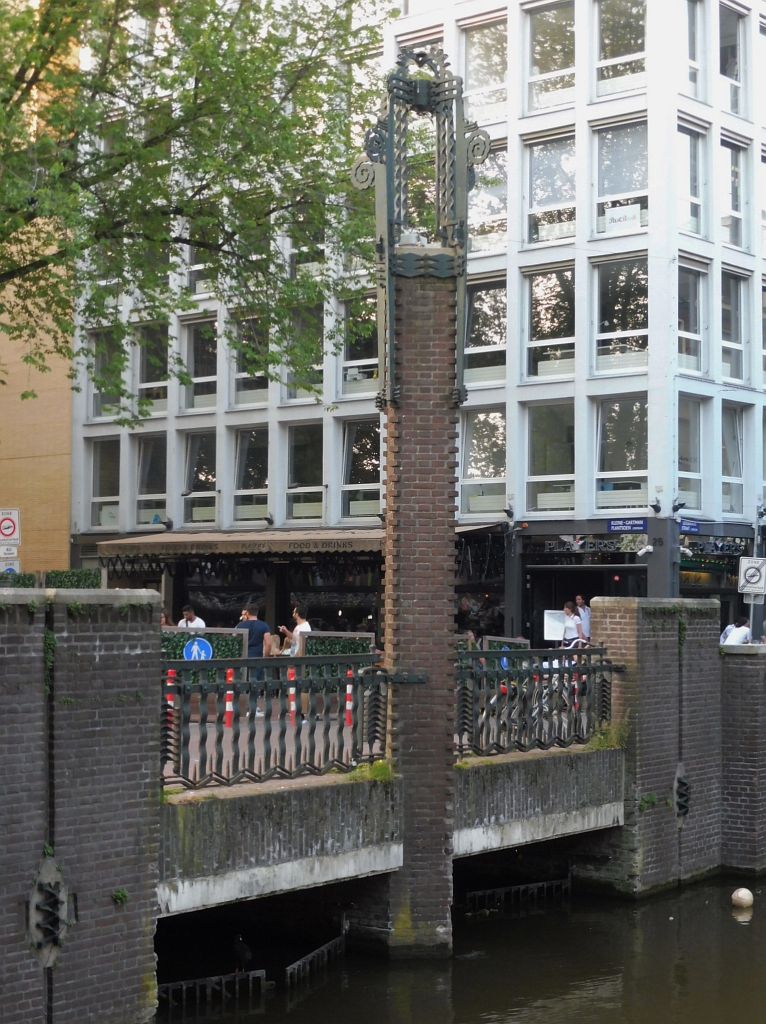 Brug 198 - Kleine Gartmanplantsoen - Amsterdam