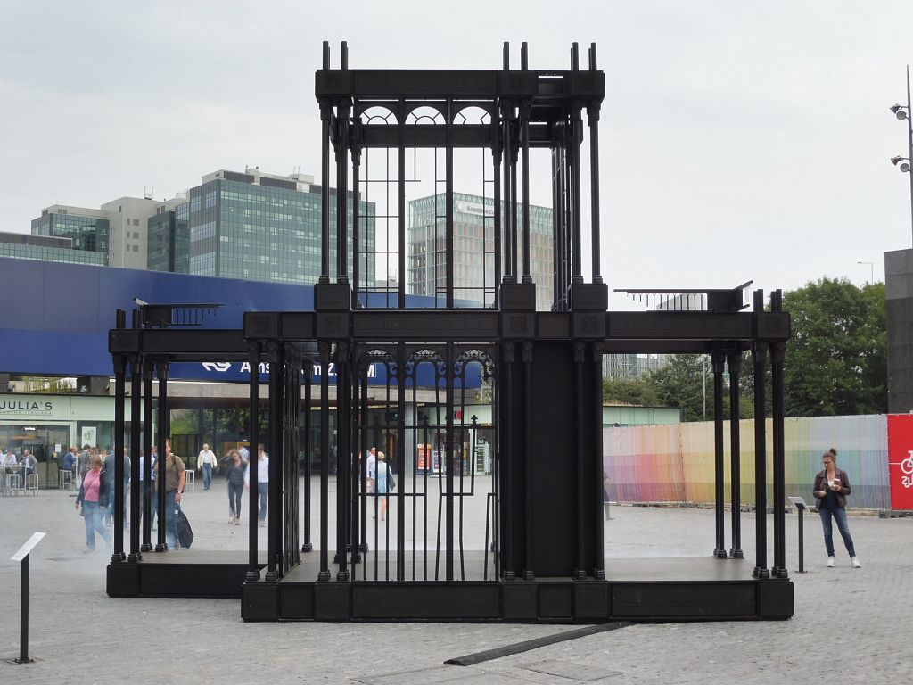 Palace Ruin van James Beckett - Amsterdam