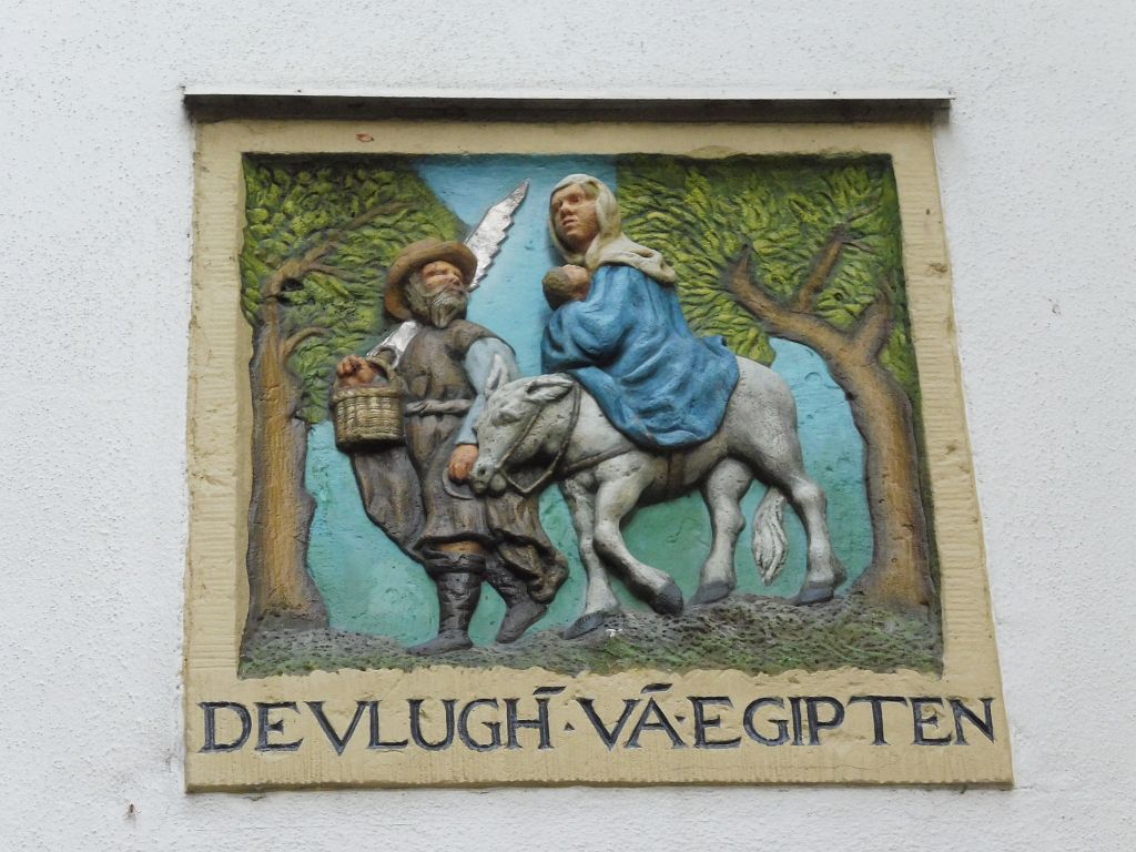 Begijnhof - Gevelsteenmuur - De Vlugh va Egipten - Amsterdam