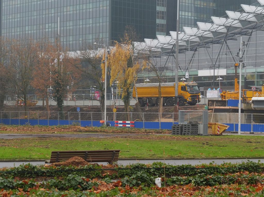 Fietsenstalling Vijfhoek - Aanleg en Strawinskylaan - Amsterdam