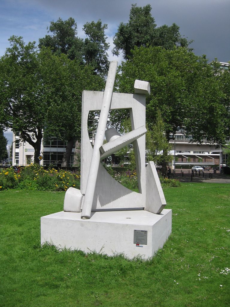 ArtZuid 2017 - Ruud Kuijer - Venstersculptuur II (Tuimelend) - Amsterdam